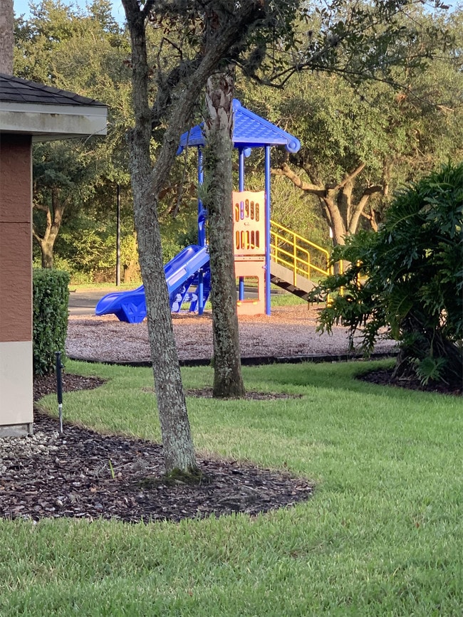 Photo - 1989 Summer Club Dr