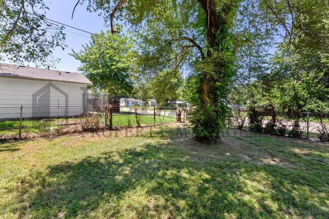 Photo - 1103 S Waverly St