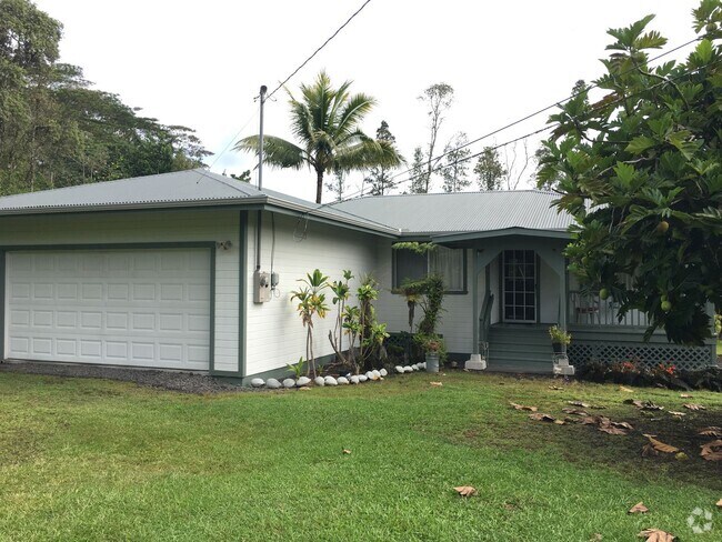 Building Photo - Partially Furnished Home in HPP