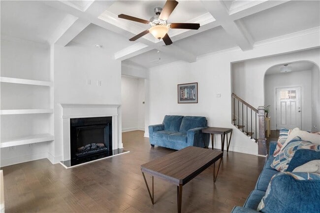 Photo - 5316 Radford Loop