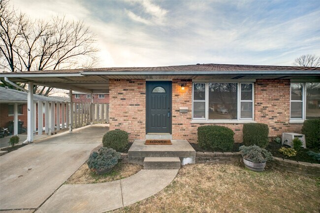 Photo - 10235 Jeffleigh Ln