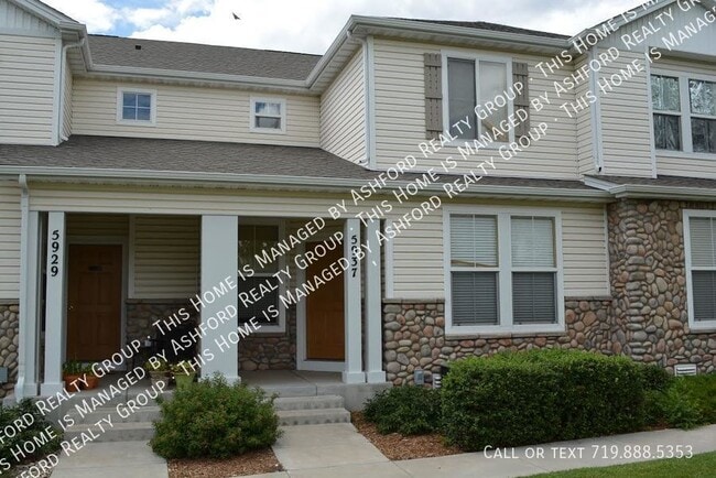 Building Photo - 5937 Ensemble Heights