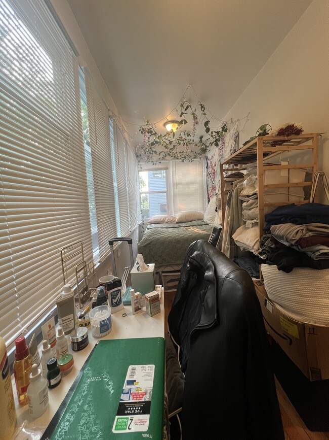 Photo - 22 Chetwynd Rd Unit 2