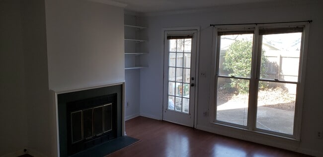 Photo - 2538 Cottage Pl