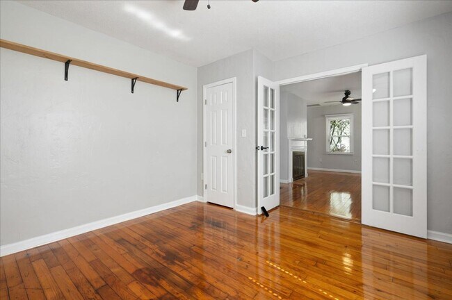 Photo - Charming 4-Bedroom Home in Victory Manor – Prime Savannah Location!