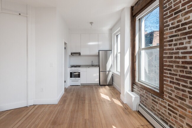 Photo - 29 Fayette St Unidad 21