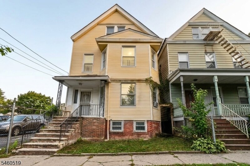 Photo - 148 Fairmount Ave
