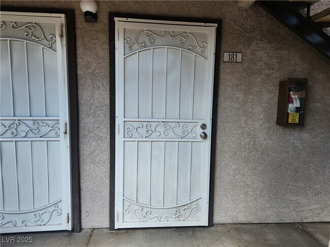 Building Photo - 2606 S Durango Dr Unit 181 Rental