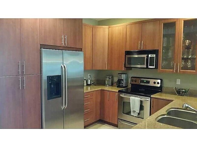 Photo - 1119 NE 12th Ave Townhome