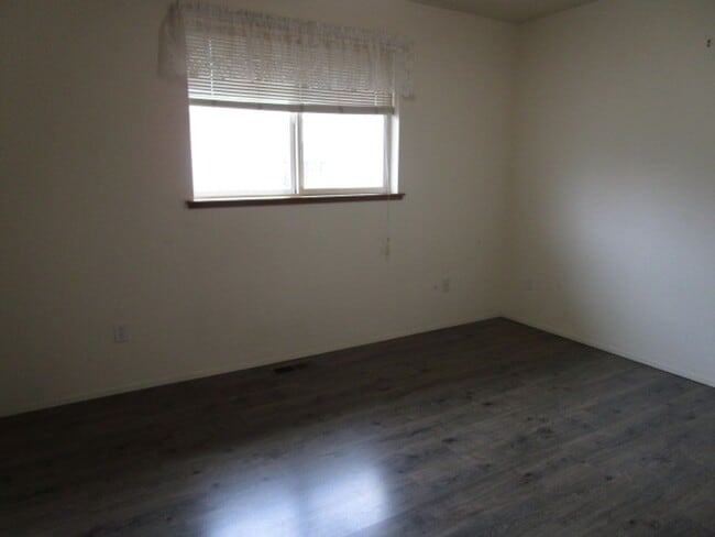 Photo - Borseth Street Unit Borseth Street, 1023