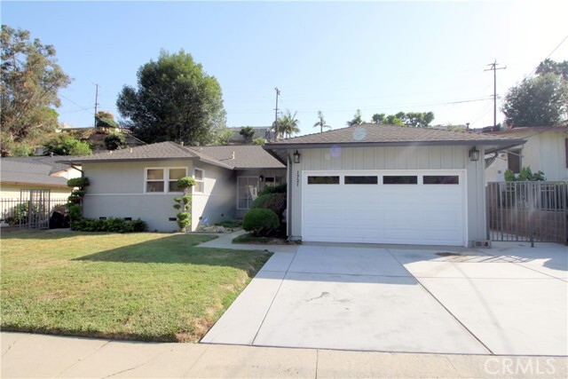 Photo - 1721 Fulton Ave Casa