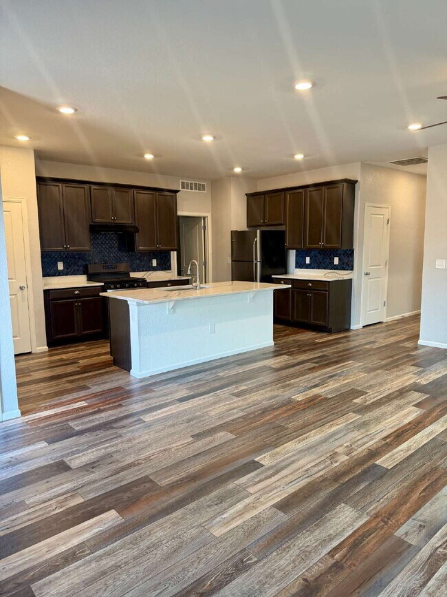 Photo - MOVE IN SPECIAL:   Move in before February 20th, 2026 receive $500 off of 1st Month’s Rent.