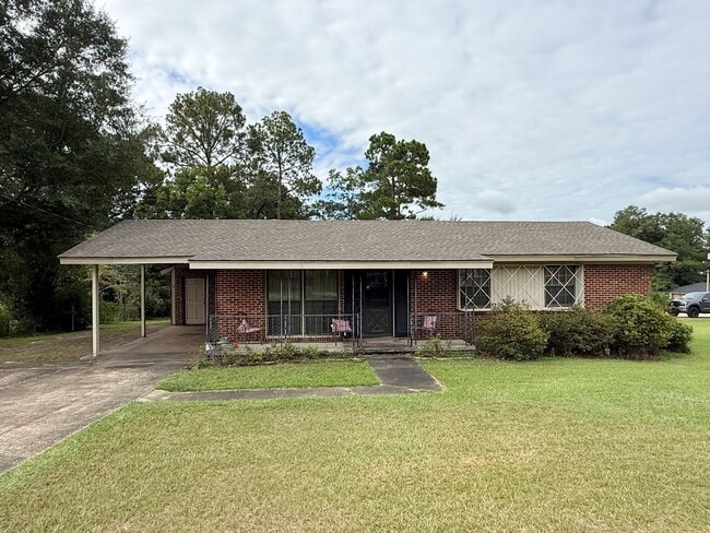 Building Photo - 503 Pell Ave