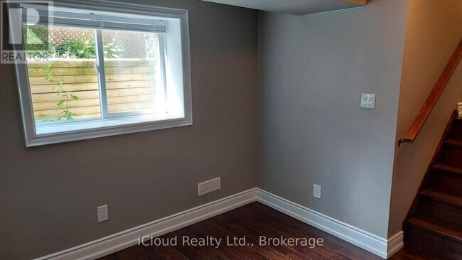 Photo - 24 Histon Crescent