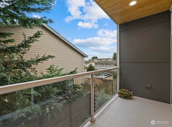 Photo - 14825 35th Ave W