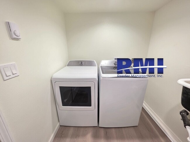 Photo - Updated Studio Downtown Bremerton!!!