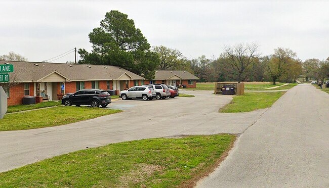 Photo - 503 Crooked Creek Rd