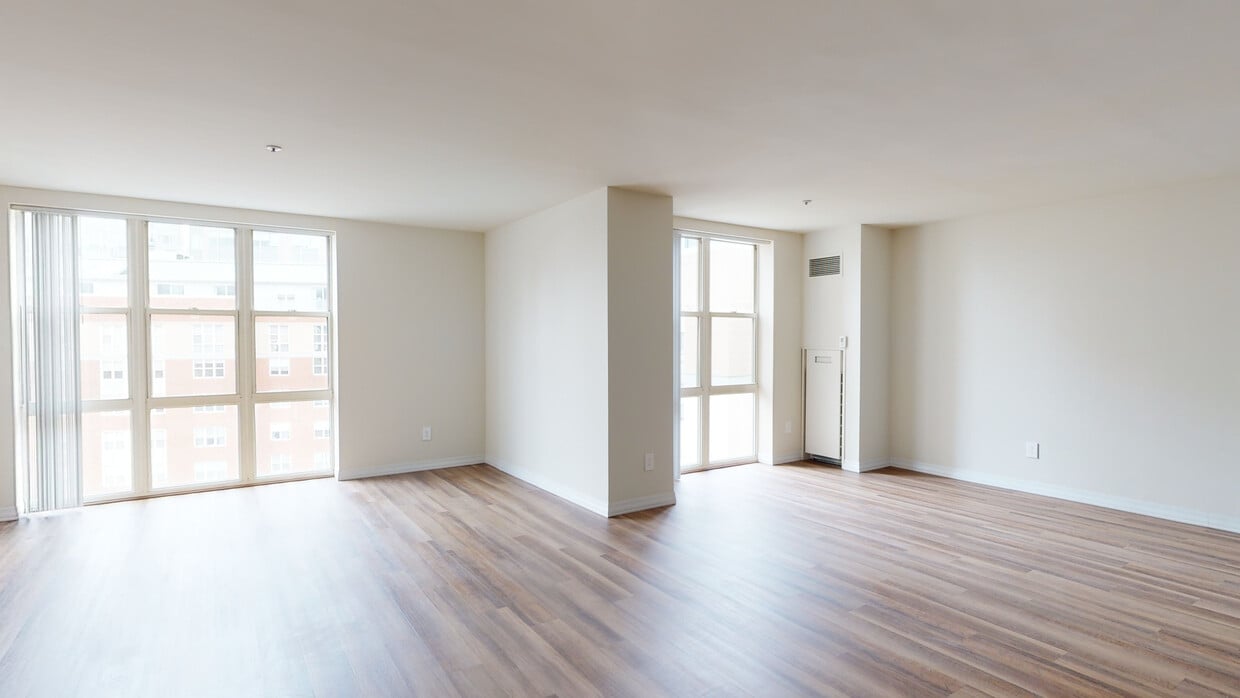 Photo - Center Place Apartments