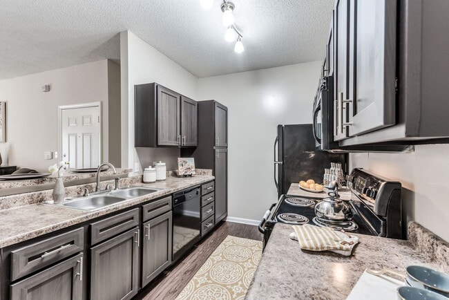 Building Photo - The Landings of Conroe Rental