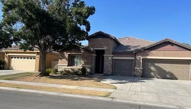 Gorgeous Home in Gated Community - Gorgeous Home in Gated Community