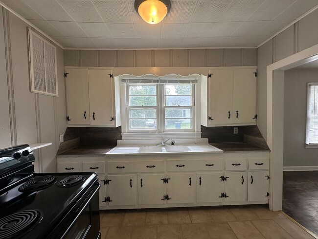 Photo - Sycamore/S 7th Unit 530 S 7th