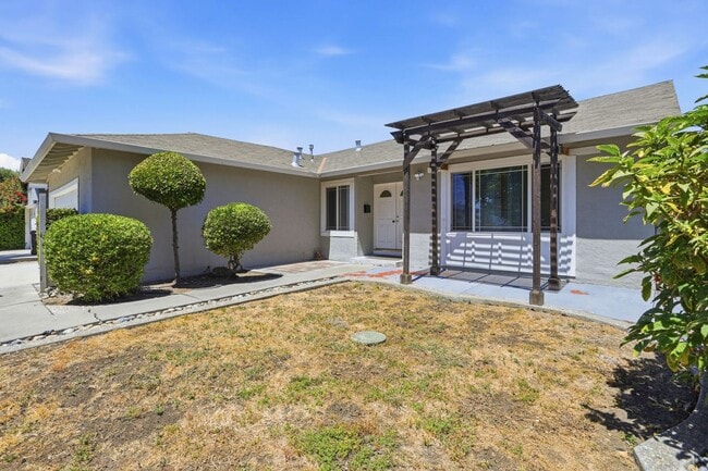 Photo - Wow! What a Great Home! Available Now!