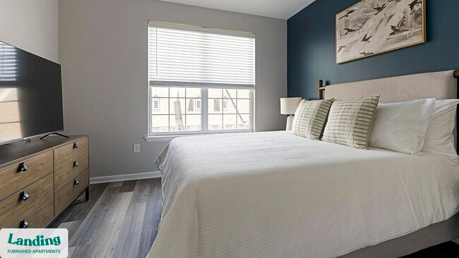 302 Constitution Ave Unit B3-405
