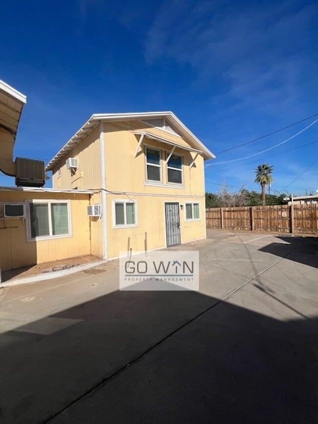 Photo - 1836 E Harvard St Unit B