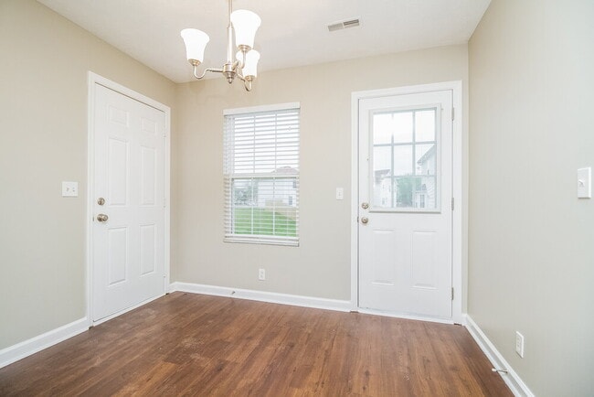 Photo - 1416 Westview Dr