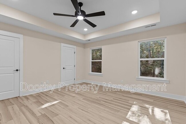 Photo - 432 Wayne Ave