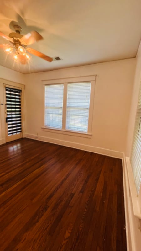 Photo - 2250 Evelyn Ave