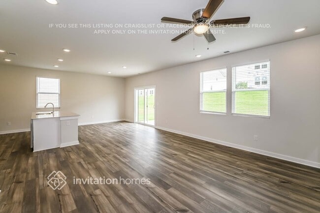 Photo - 814 Olde England Dr