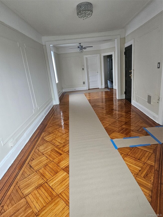 Building Photo - 399 Irving Ave