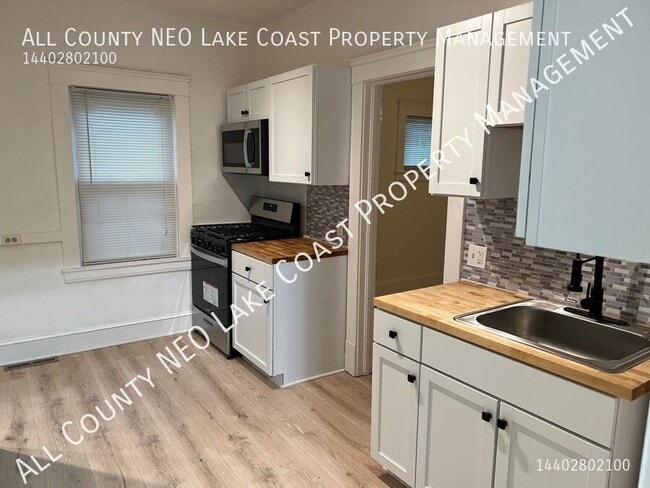 Photo - 2118 Dowd-#1Dn Unit #1Dn