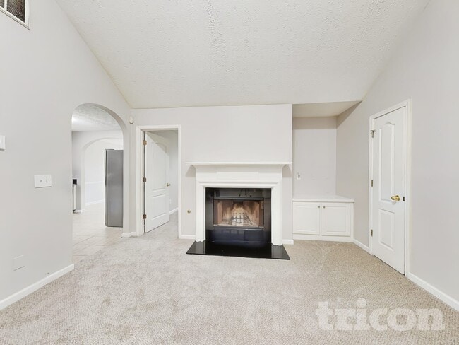 Photo - 233 Misty Ridge Trail