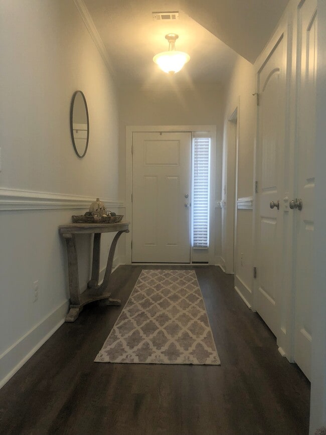 Photo - 7087 Hanford Dr