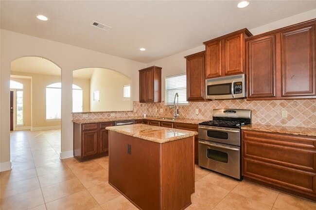 Photo - 10202 Black Forest Ct