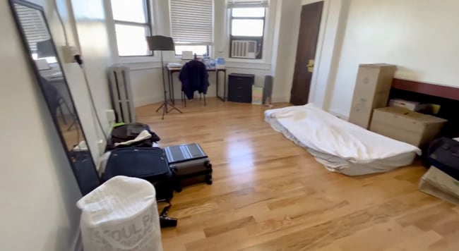 Photo - 5 Symphony Rd