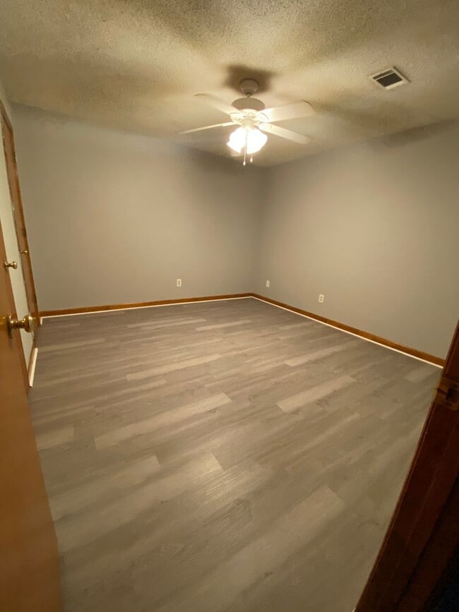Photo - 140 Winding Way Unit 140 C WW