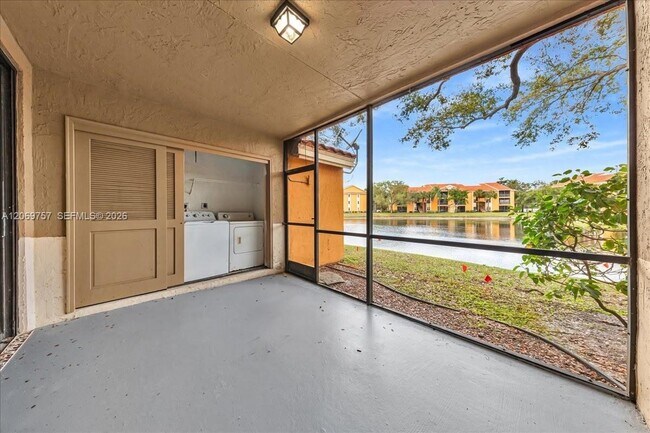 Photo - 3814 Coral Tree Cir Unit 3814