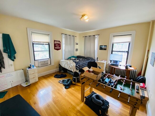 Building Photo - 48 Allston St Unit 2 Rental