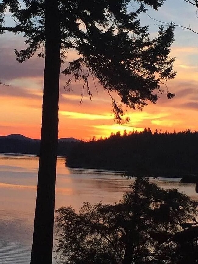 Photo - 9621 Steamboat Island Road Northwest