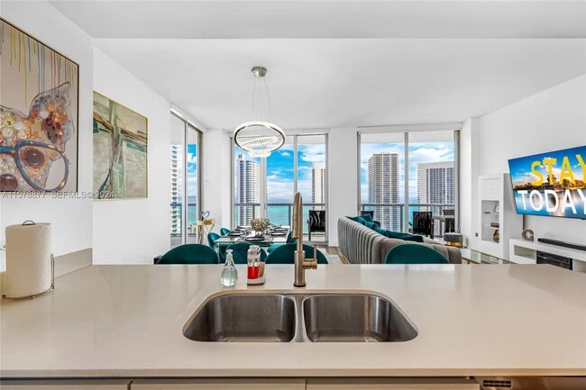 Photo - 2600 E Hallandale Beach Blvd