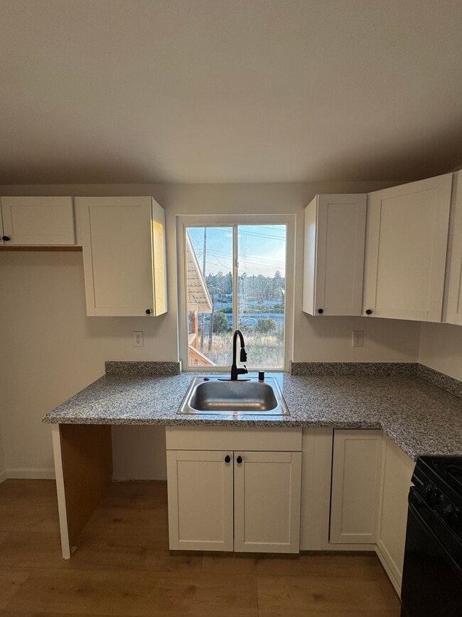 Building Photo - Charming 2BR House in Vallejo
