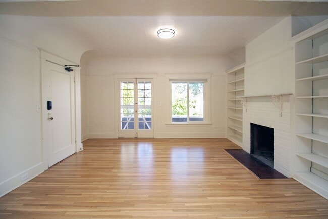 Photo - 2314 SW Vista Ave Unit C