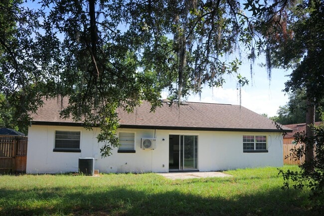 Photo - 2958 Bermuda Ave S