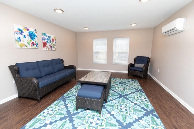 Photo - Highland Terrace I