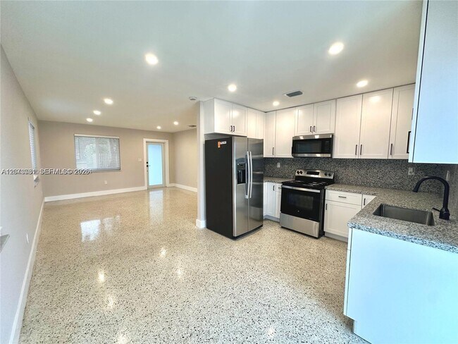 Photo - 10300 NW 35th Ct