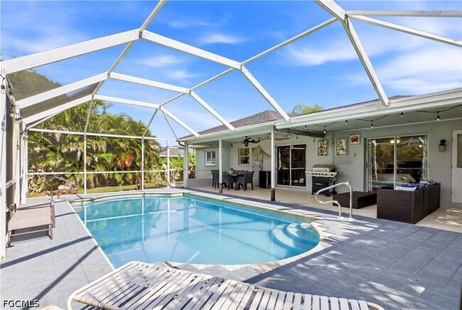 Photo - 204 SE 18th St