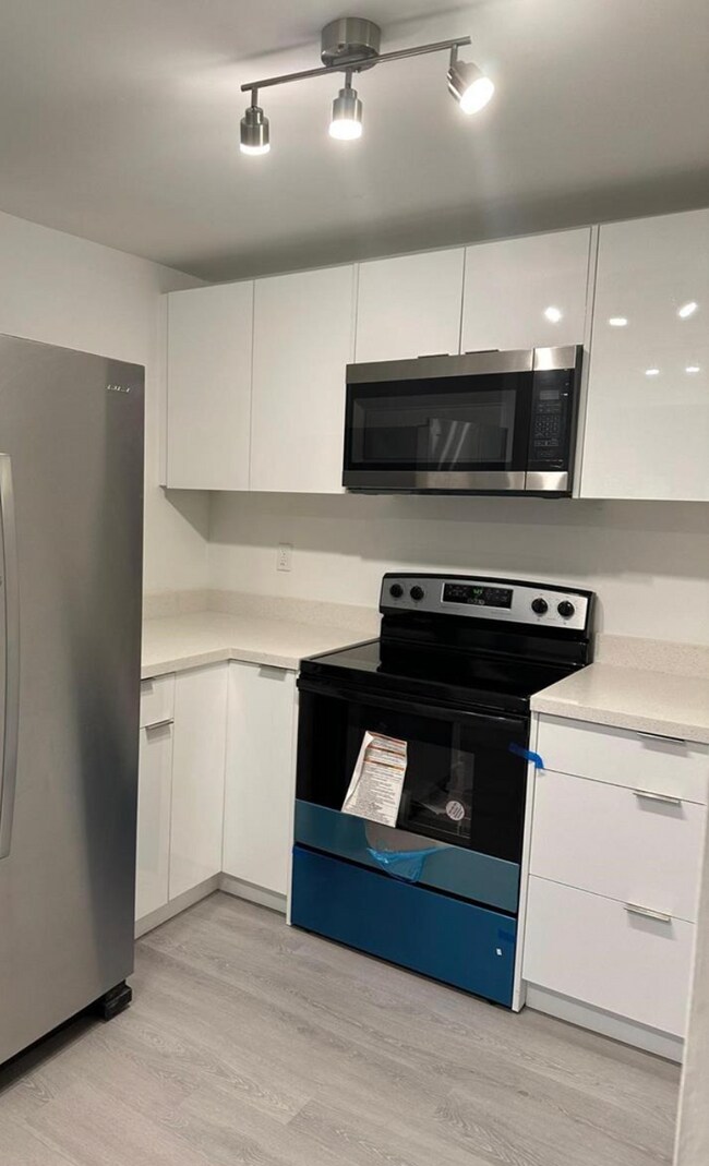 Photo - 210 SW 11th St Unit 510